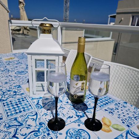 Sea View New Penthouse Terrace & Garage Parking Appartement St. Paul's Bay Buitenkant foto