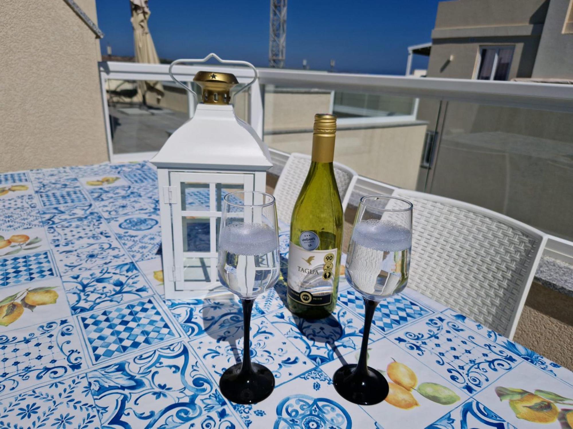 Sea View New Penthouse Terrace & Garage Parking Appartement St. Paul's Bay Buitenkant foto
