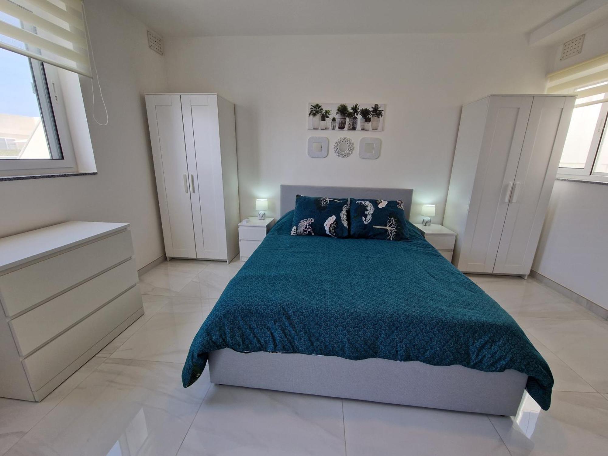 Sea View New Penthouse Terrace & Garage Parking Appartement St. Paul's Bay Buitenkant foto