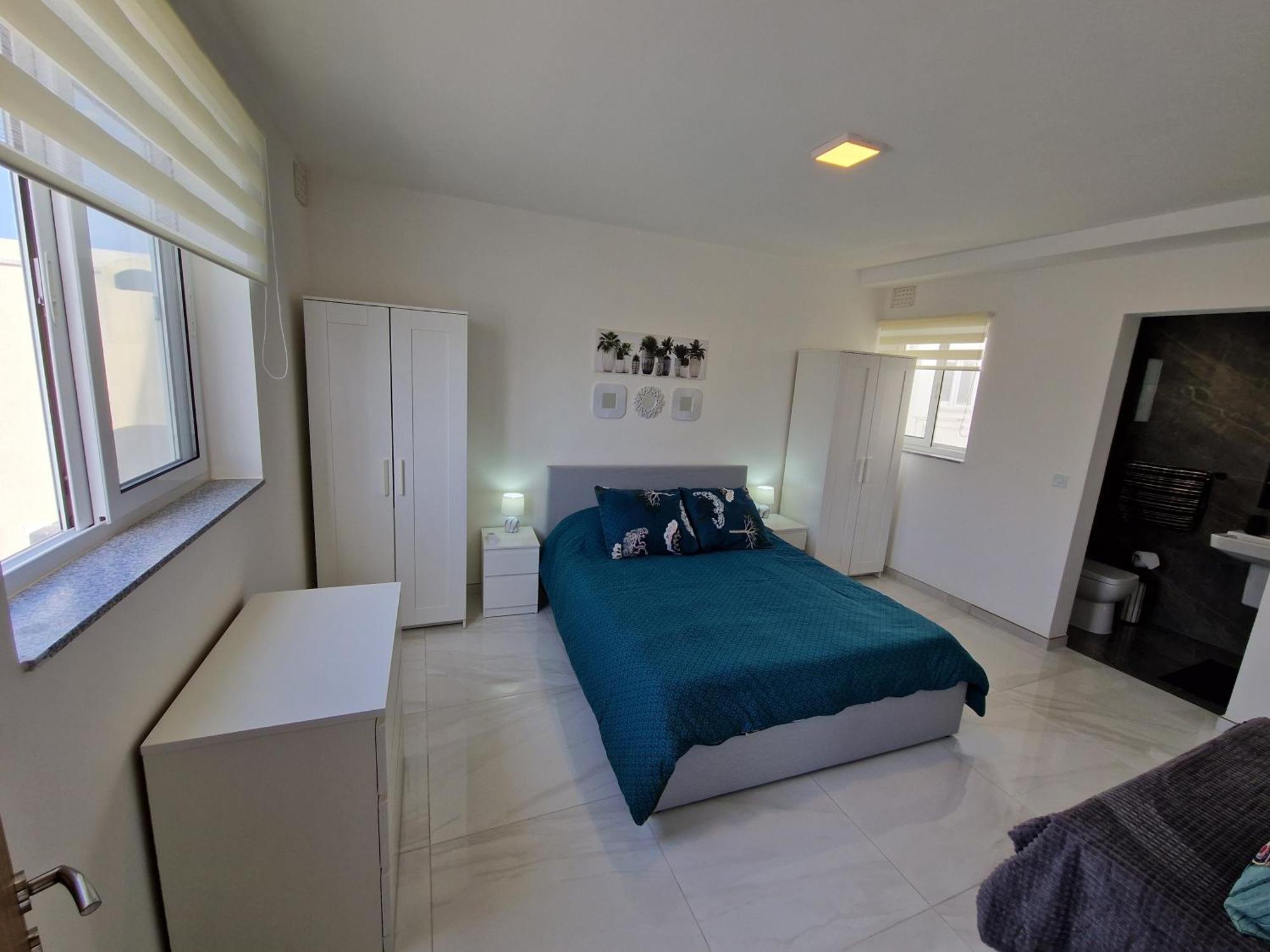 Sea View New Penthouse Terrace & Garage Parking Appartement St. Paul's Bay Buitenkant foto