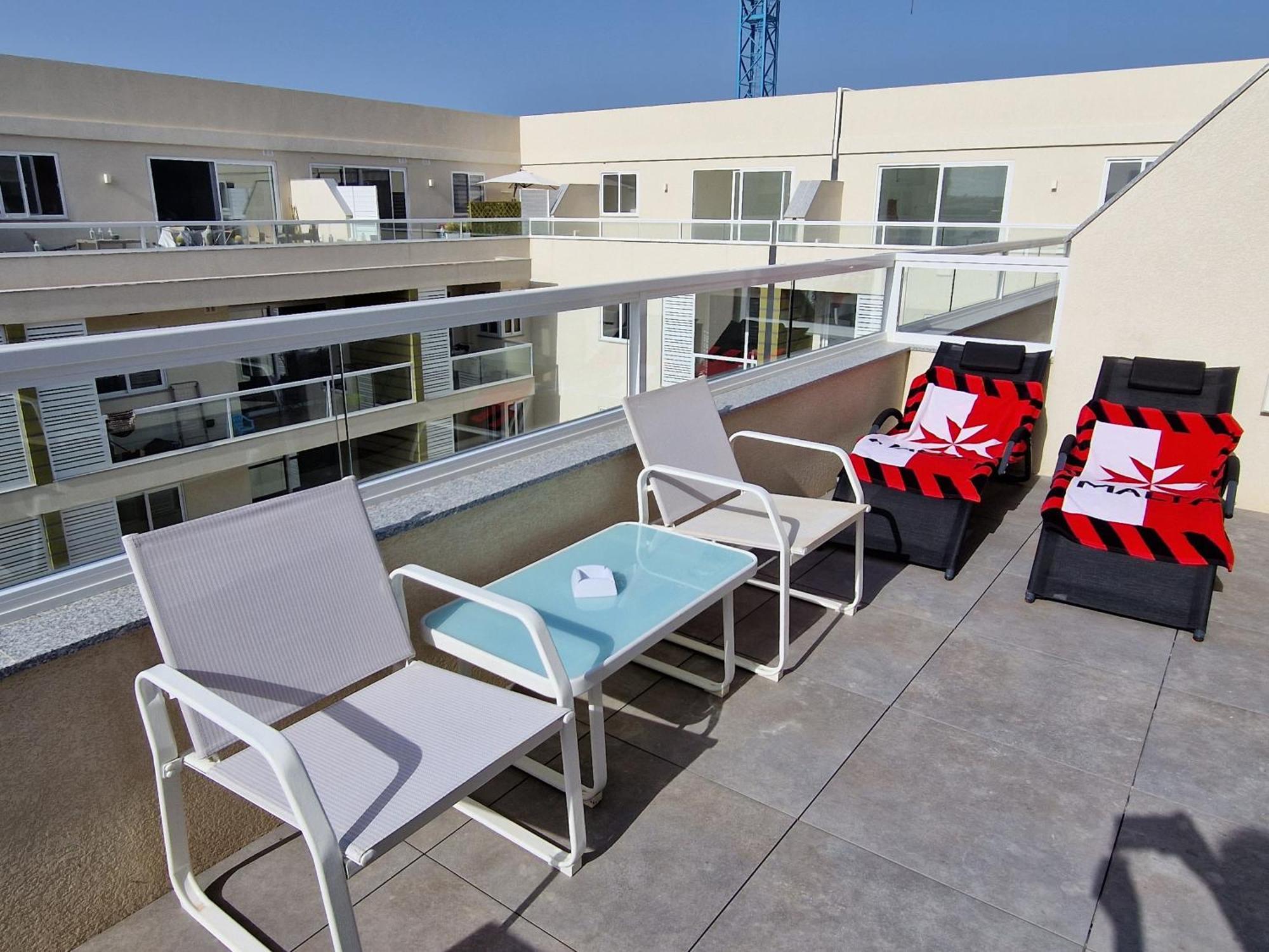 Sea View New Penthouse Terrace & Garage Parking Appartement St. Paul's Bay Buitenkant foto